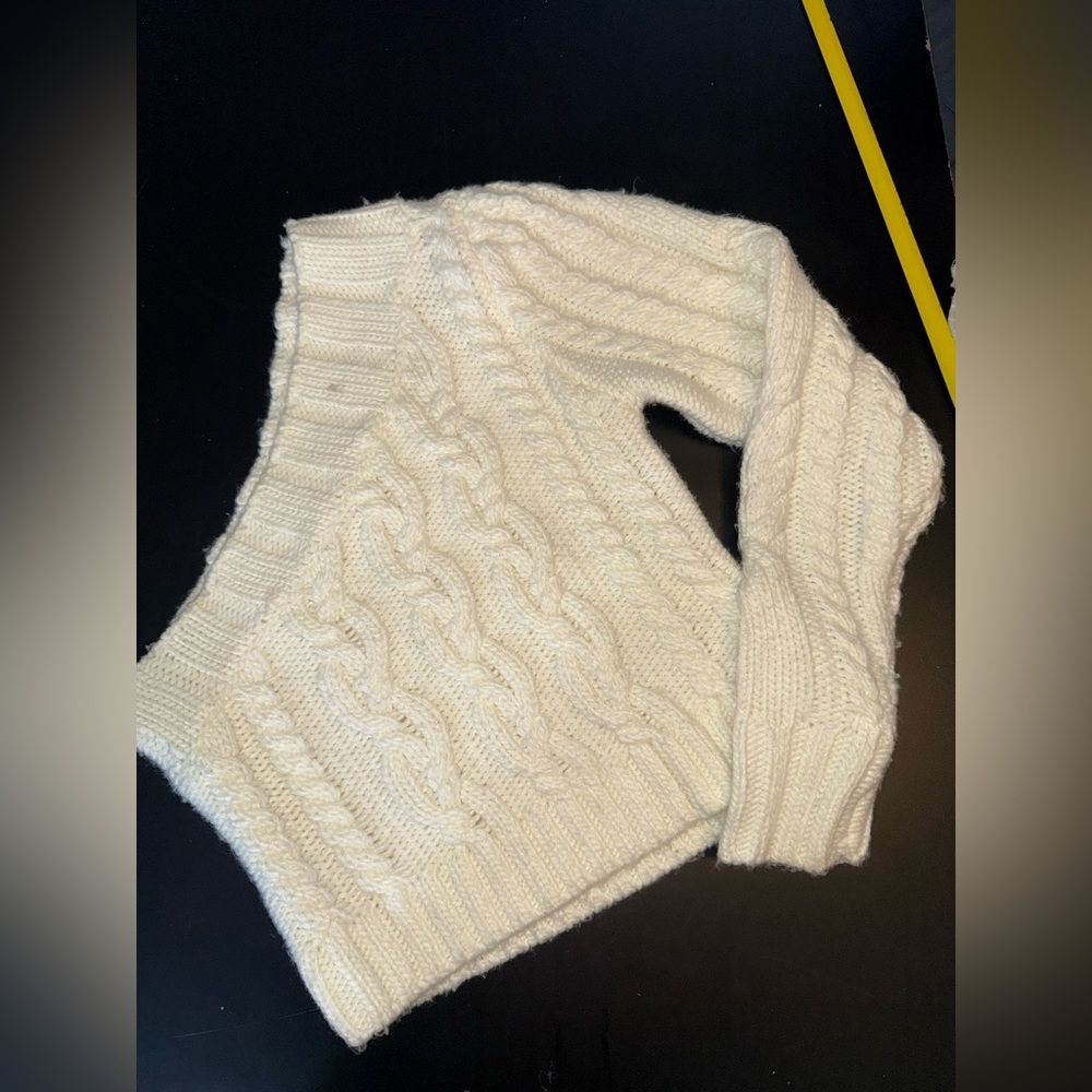 For love & lemons Quinn off the shoulder sweater size Medium GUC*